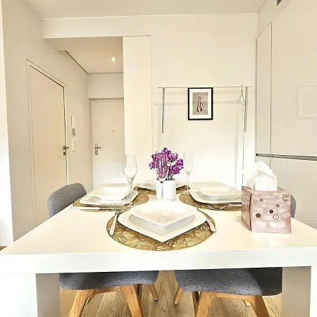 Beautiful In דירה